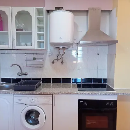 Scenic Comfort Apartament